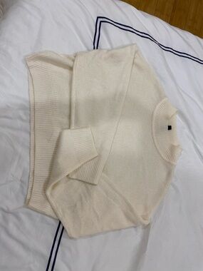 H&M Cream Crewneck Knit Sweater